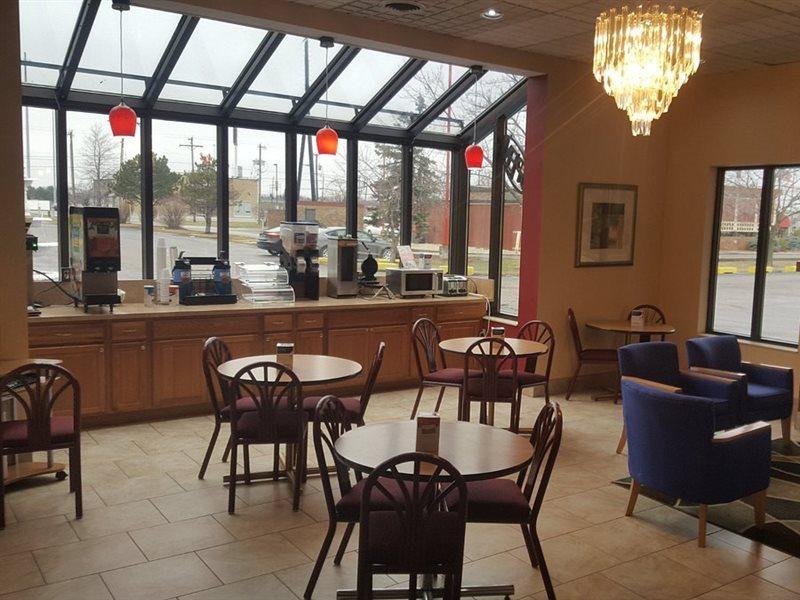 佩里斯堡 伊康旅馆酒店 外观 照片